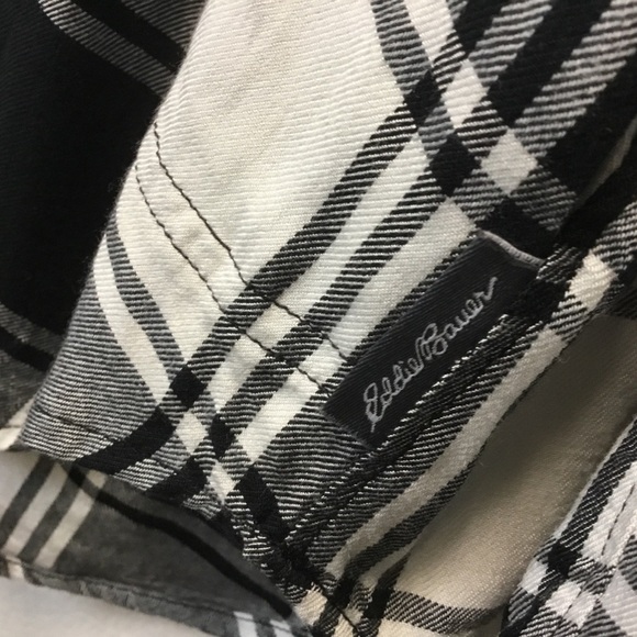 Eddie Bauer Black & White Plaid Tunic Blouse with Side Pockets - Picture 9 of 13